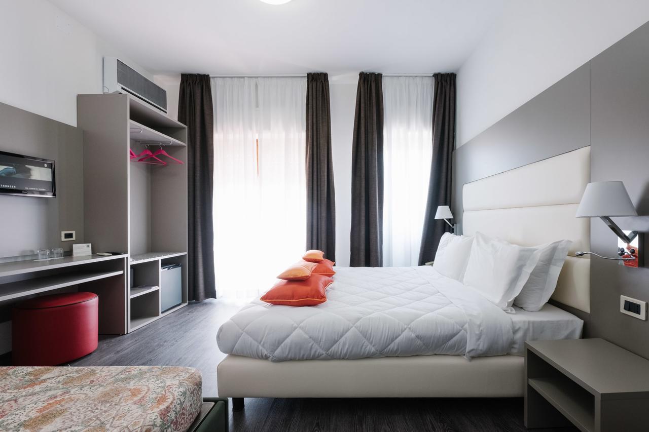 פונטבלנדה Hotel Cala Di Forno מראה חיצוני תמונה