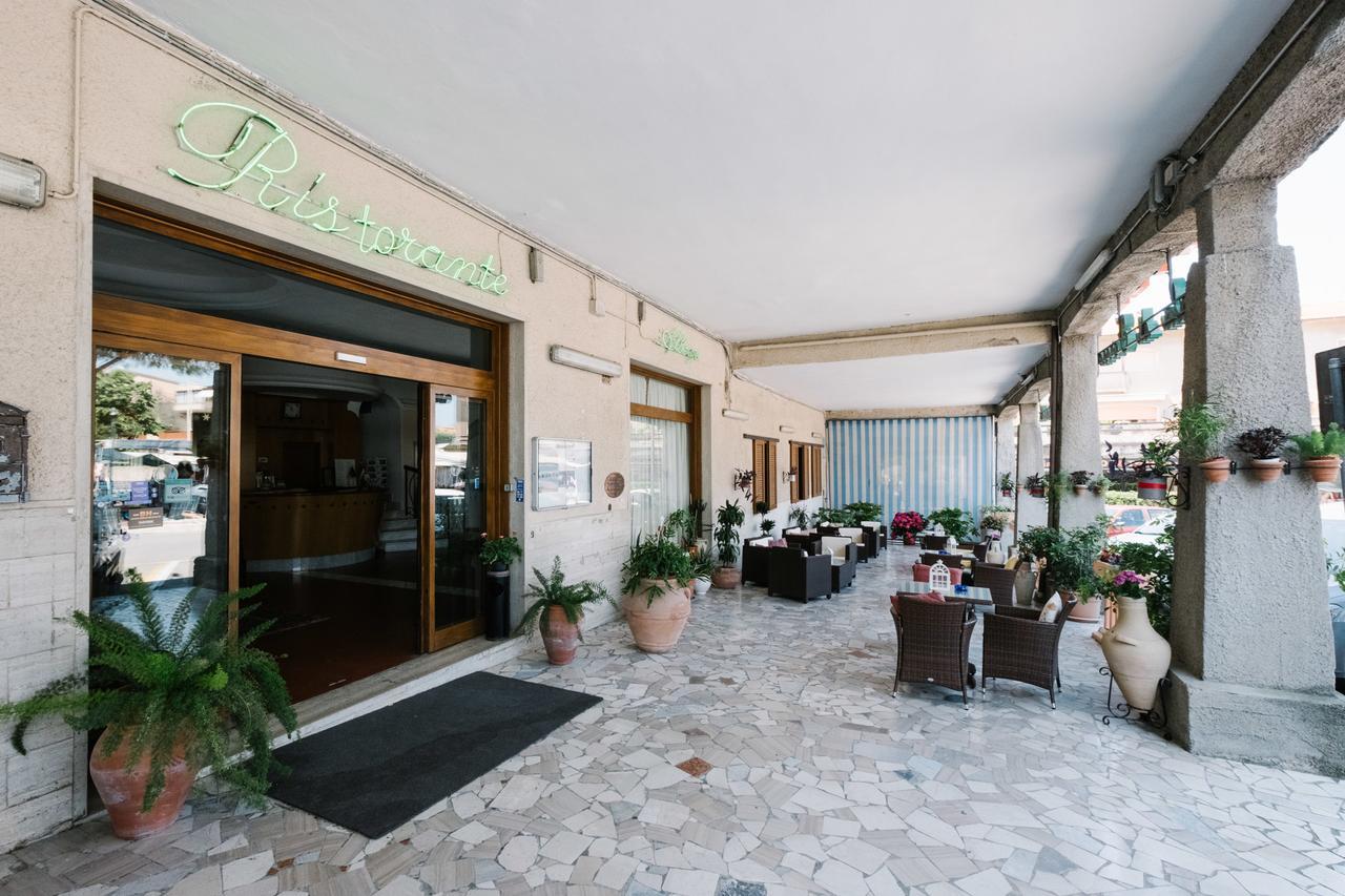 פונטבלנדה Hotel Cala Di Forno מראה חיצוני תמונה