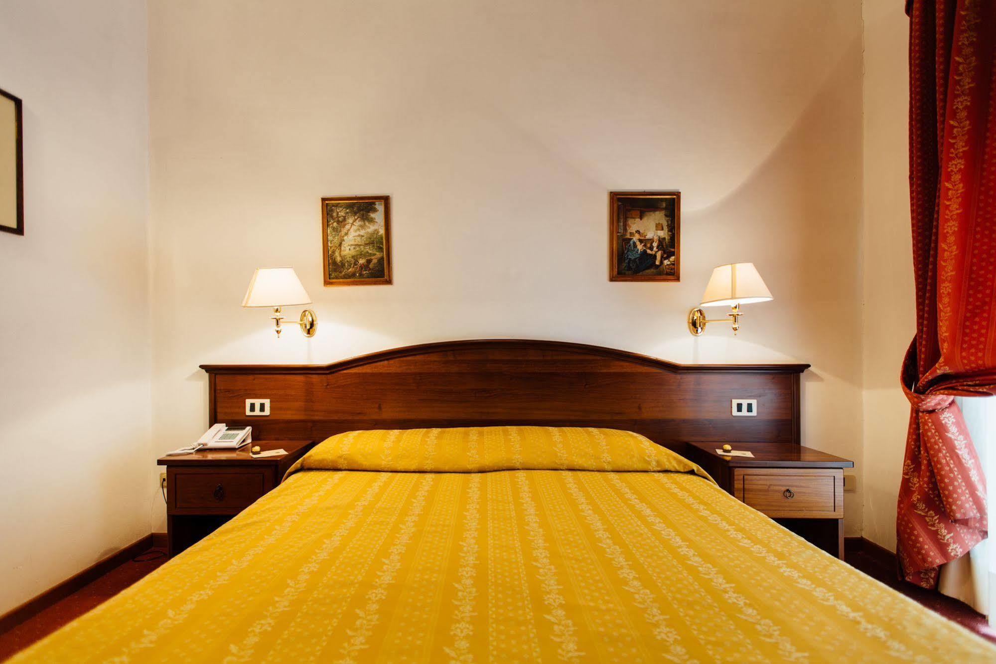 פונטבלנדה Hotel Cala Di Forno מראה חיצוני תמונה