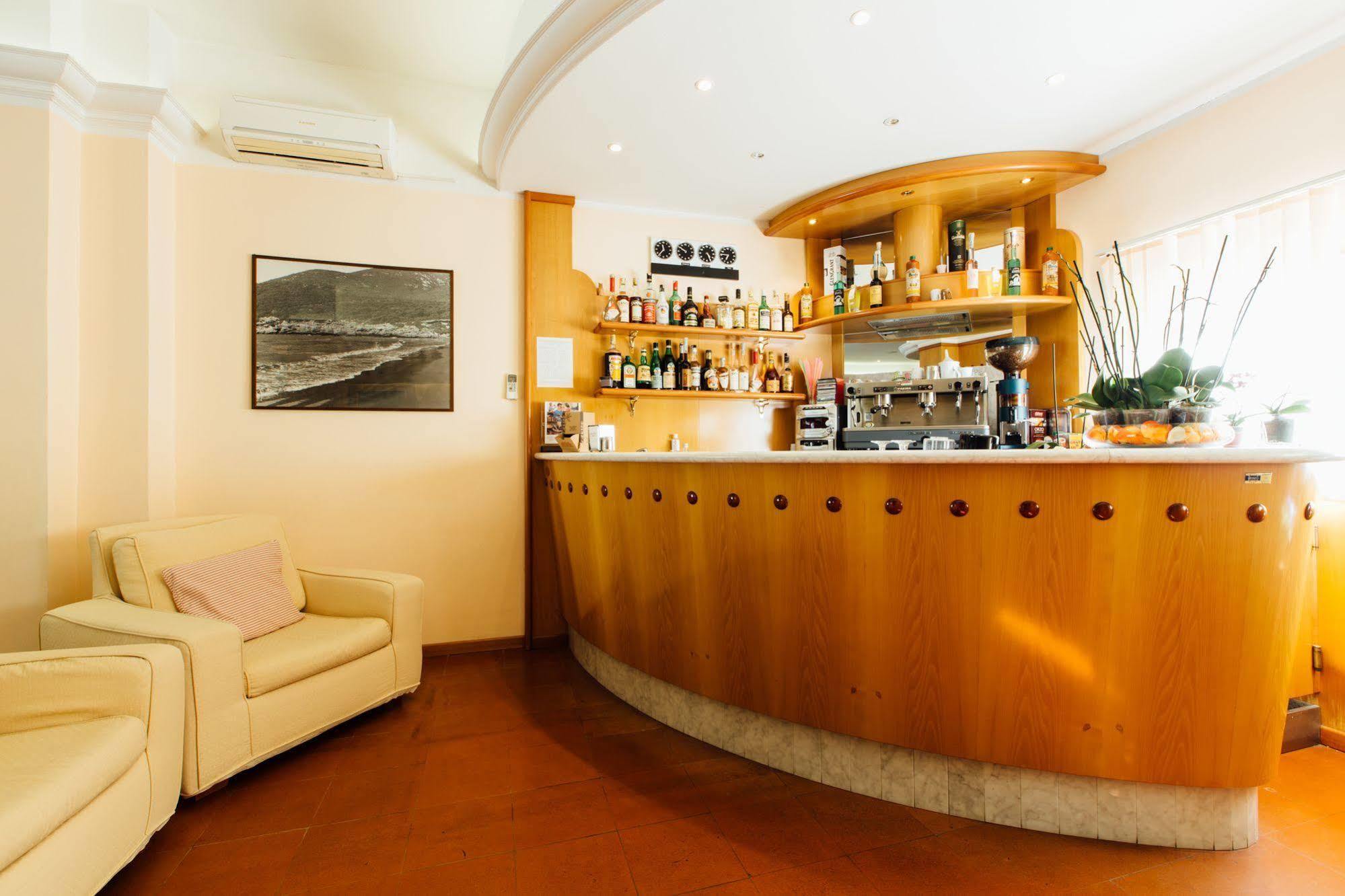 פונטבלנדה Hotel Cala Di Forno מראה חיצוני תמונה